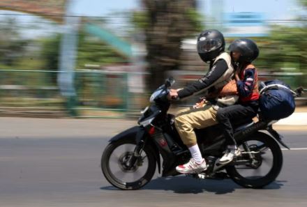 rekreasi wisata naik motor manfaat sewa motor saat wisata jago rental motor jogja